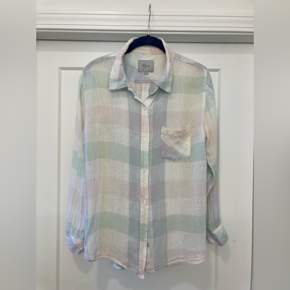 Rails linen button up